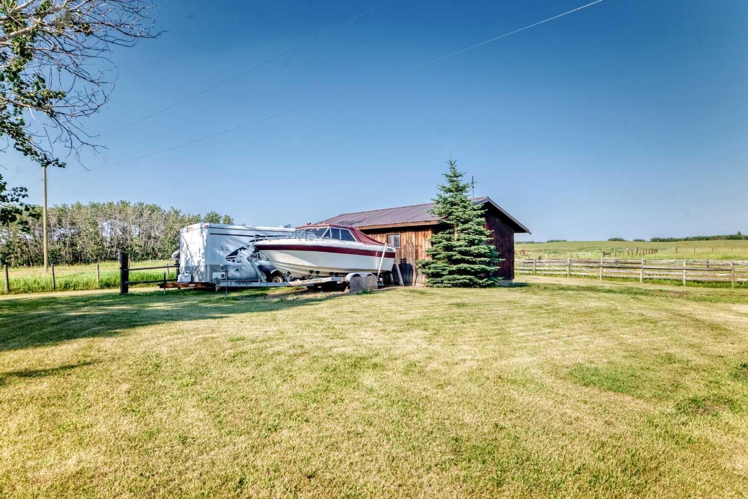 261136 Range Road 33  