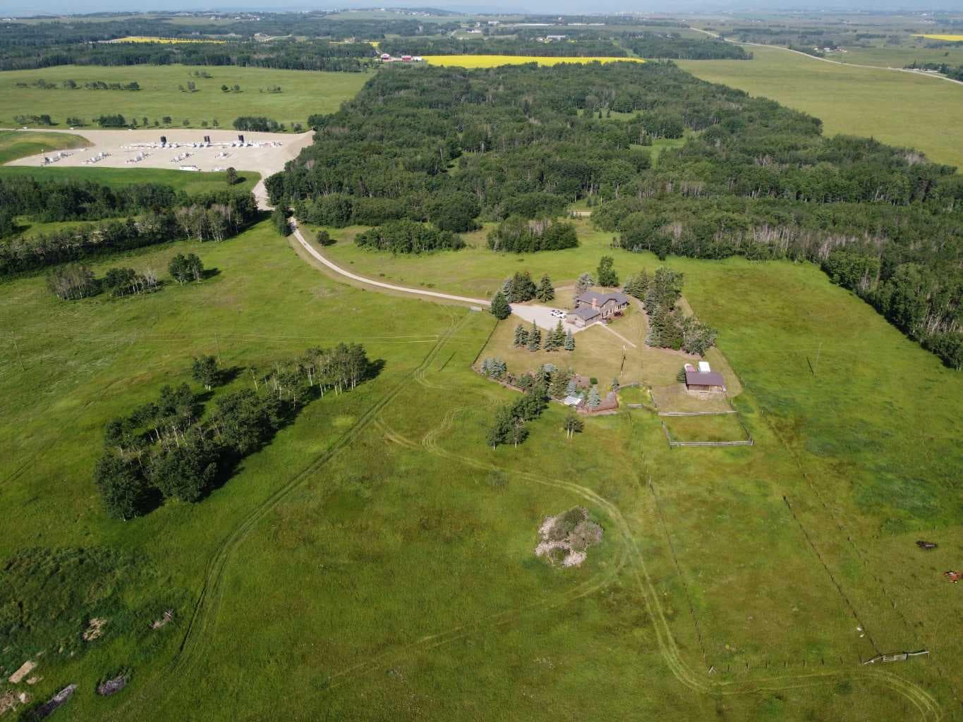 261136 Range Road 33  