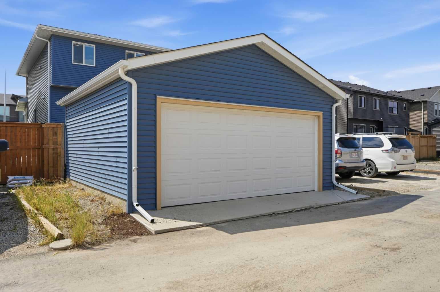 52 Emberside Grove 
