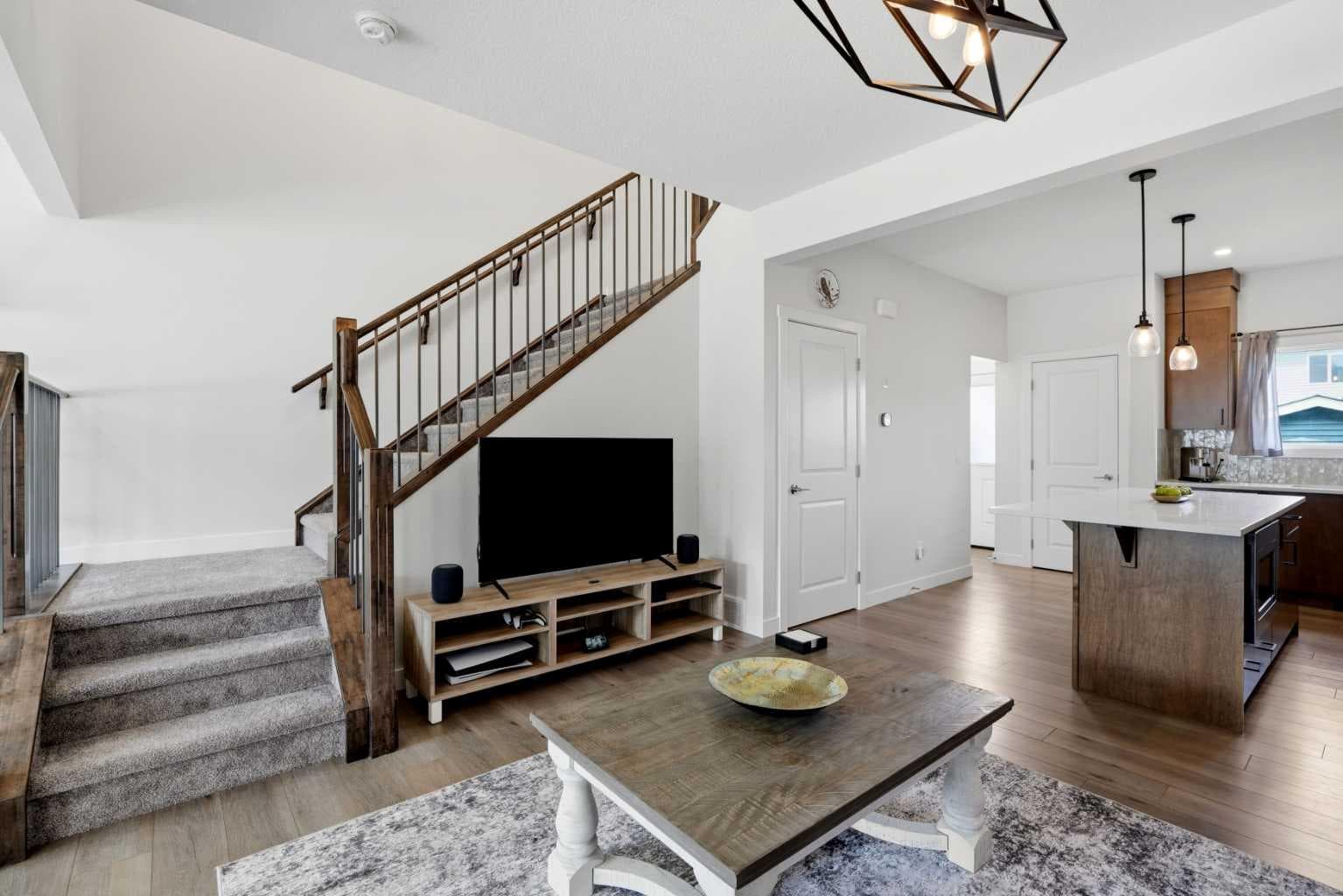 52 Emberside Grove 
