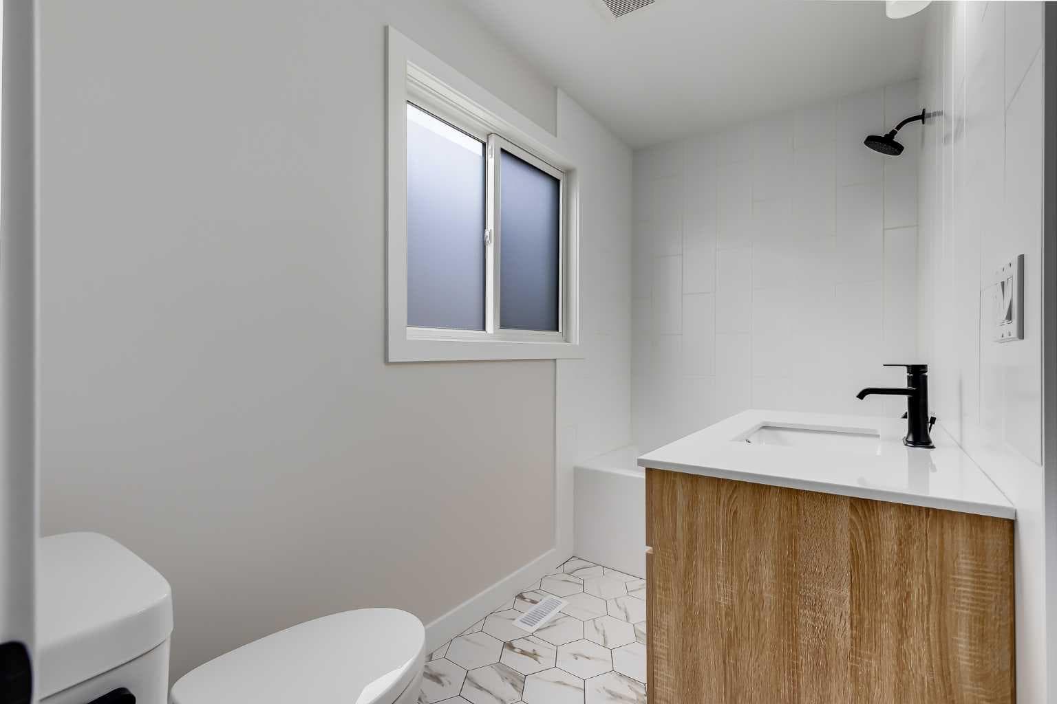 41 Alpine Crescent SE
