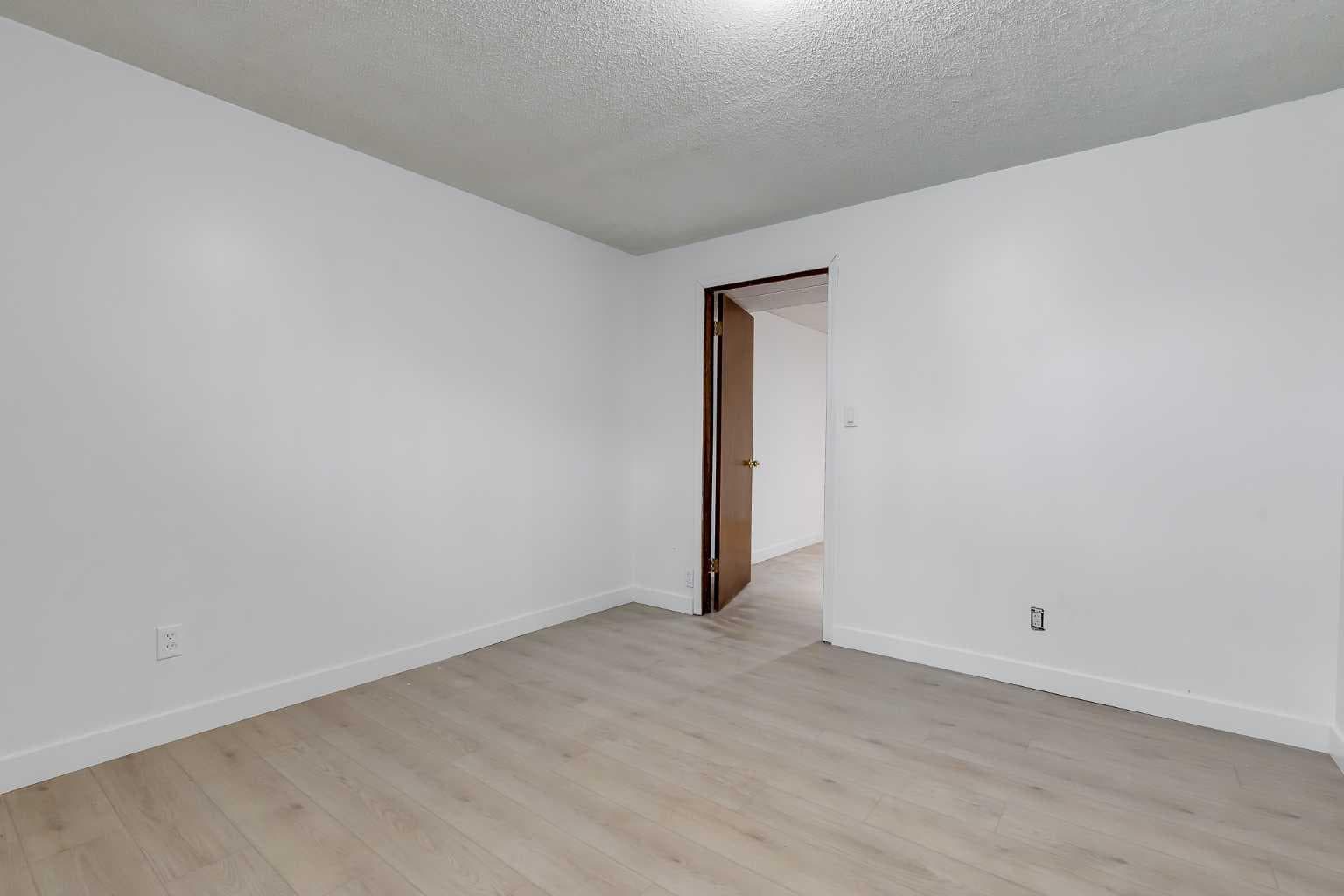 41 Alpine Crescent SE