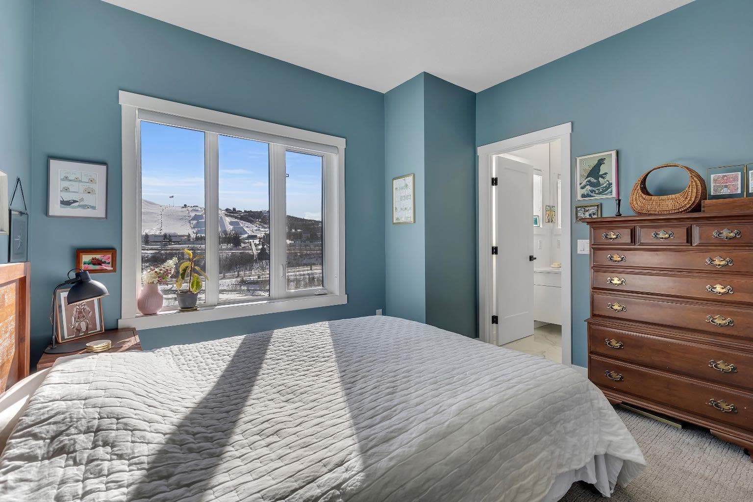 171 Greenbriar Place NW