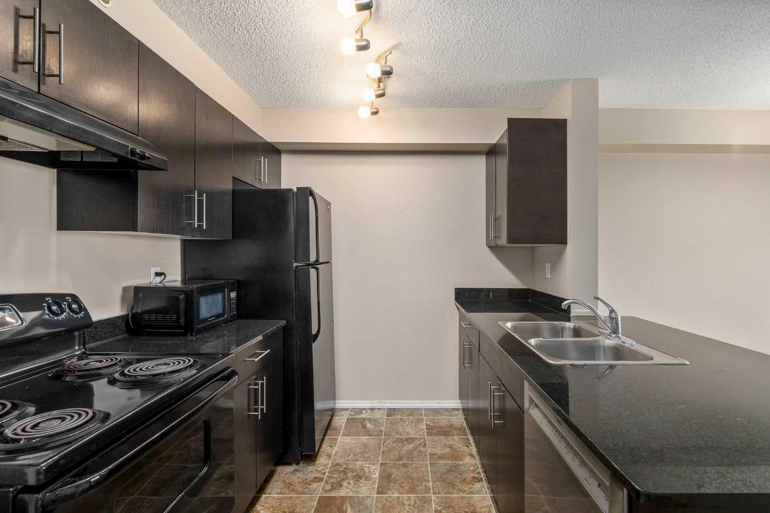404, 195 Kincora Glen Road NW