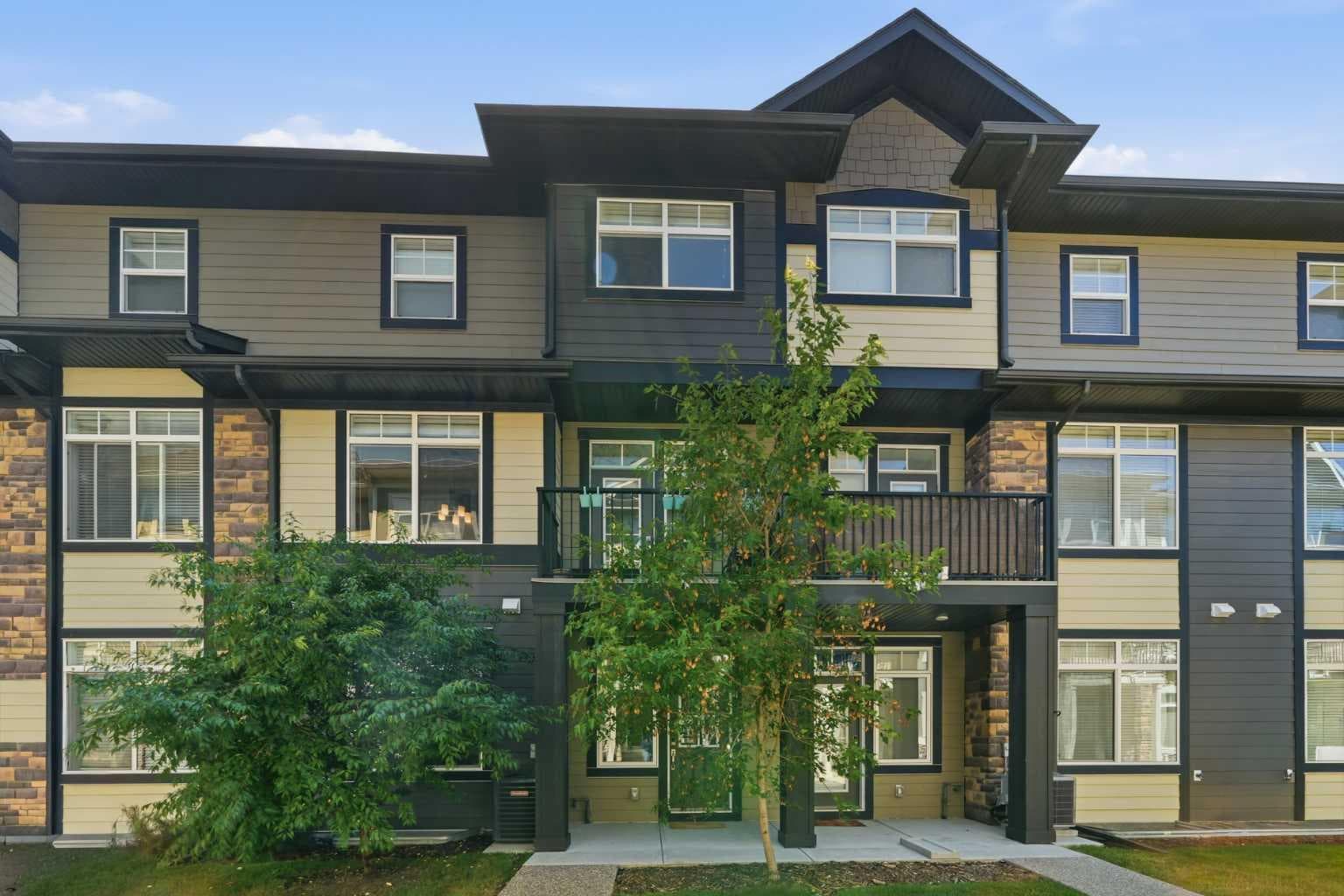 312 Wentworth Row SW