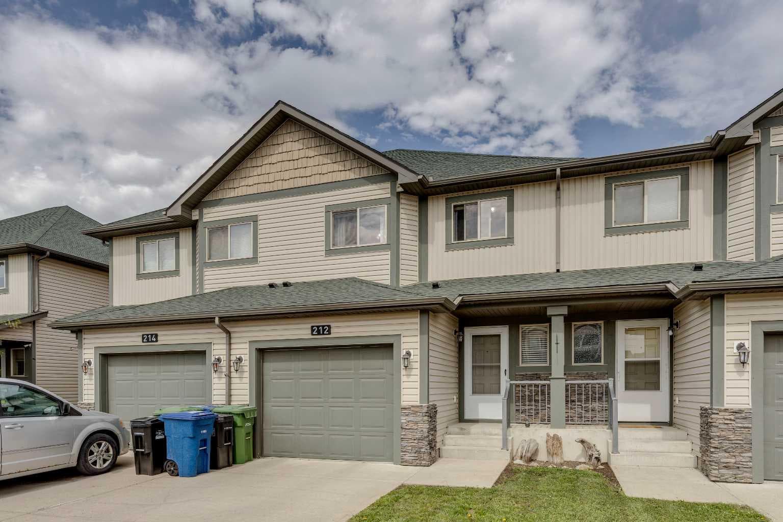 212 Bayside Point SW