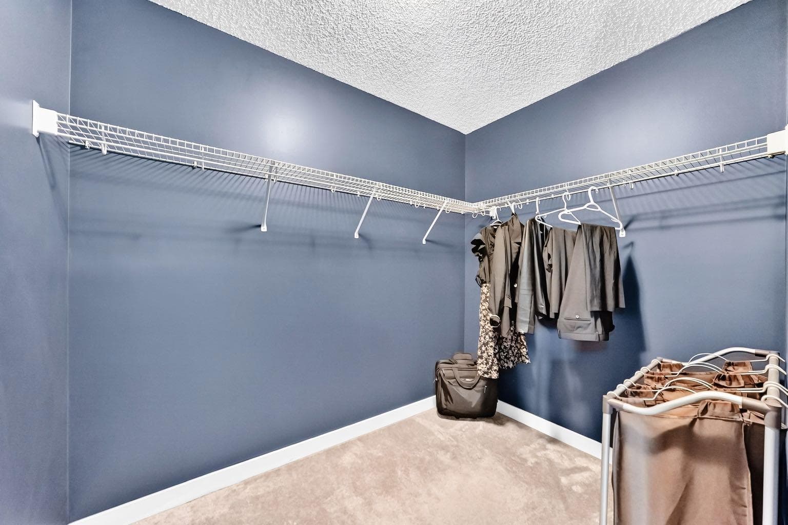 278 Luxstone Way SW