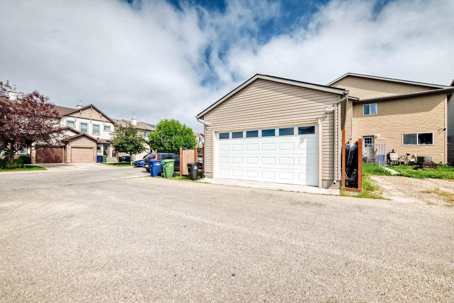 278 Luxstone Way SW