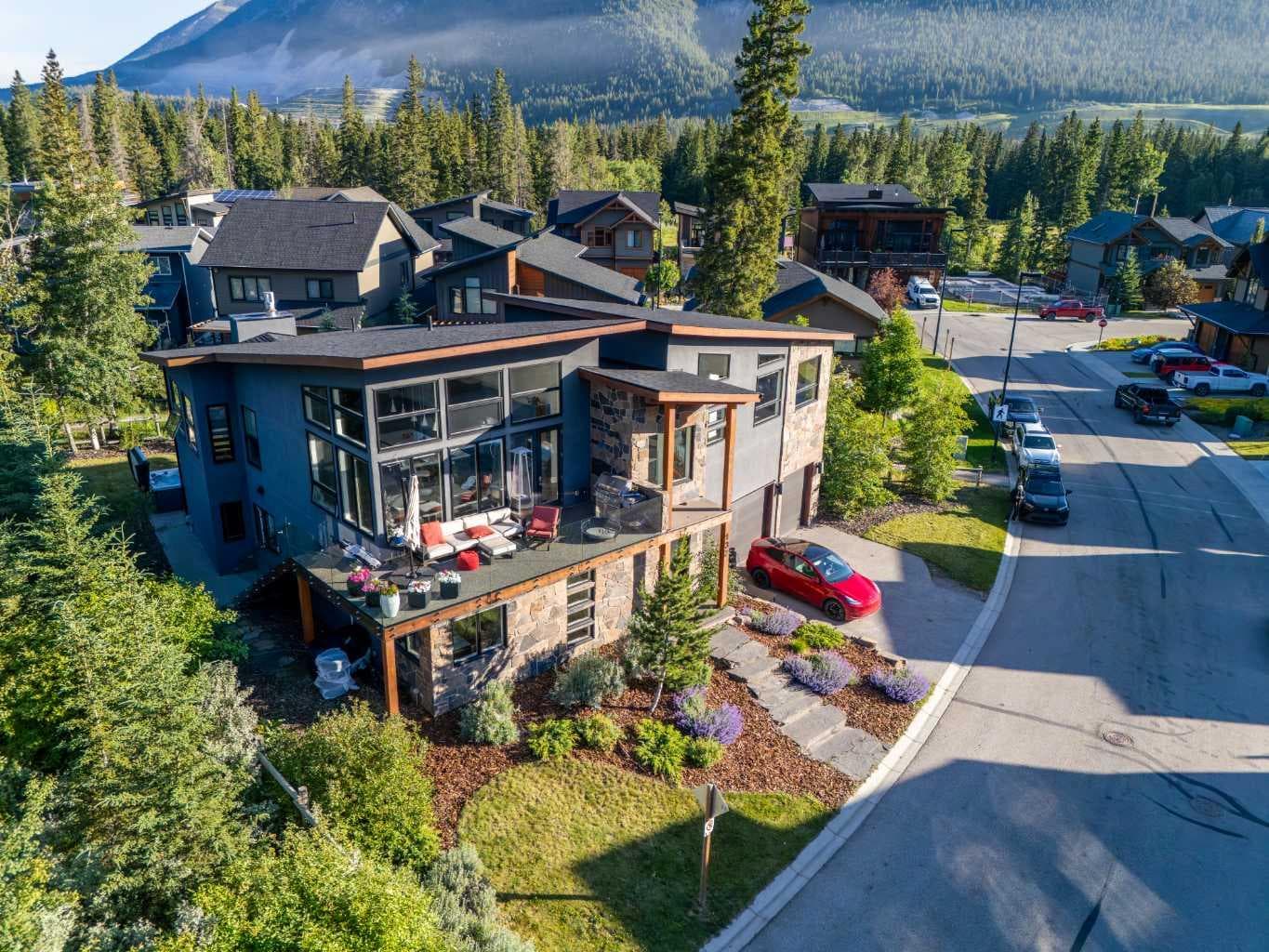132 River's Bend Way 