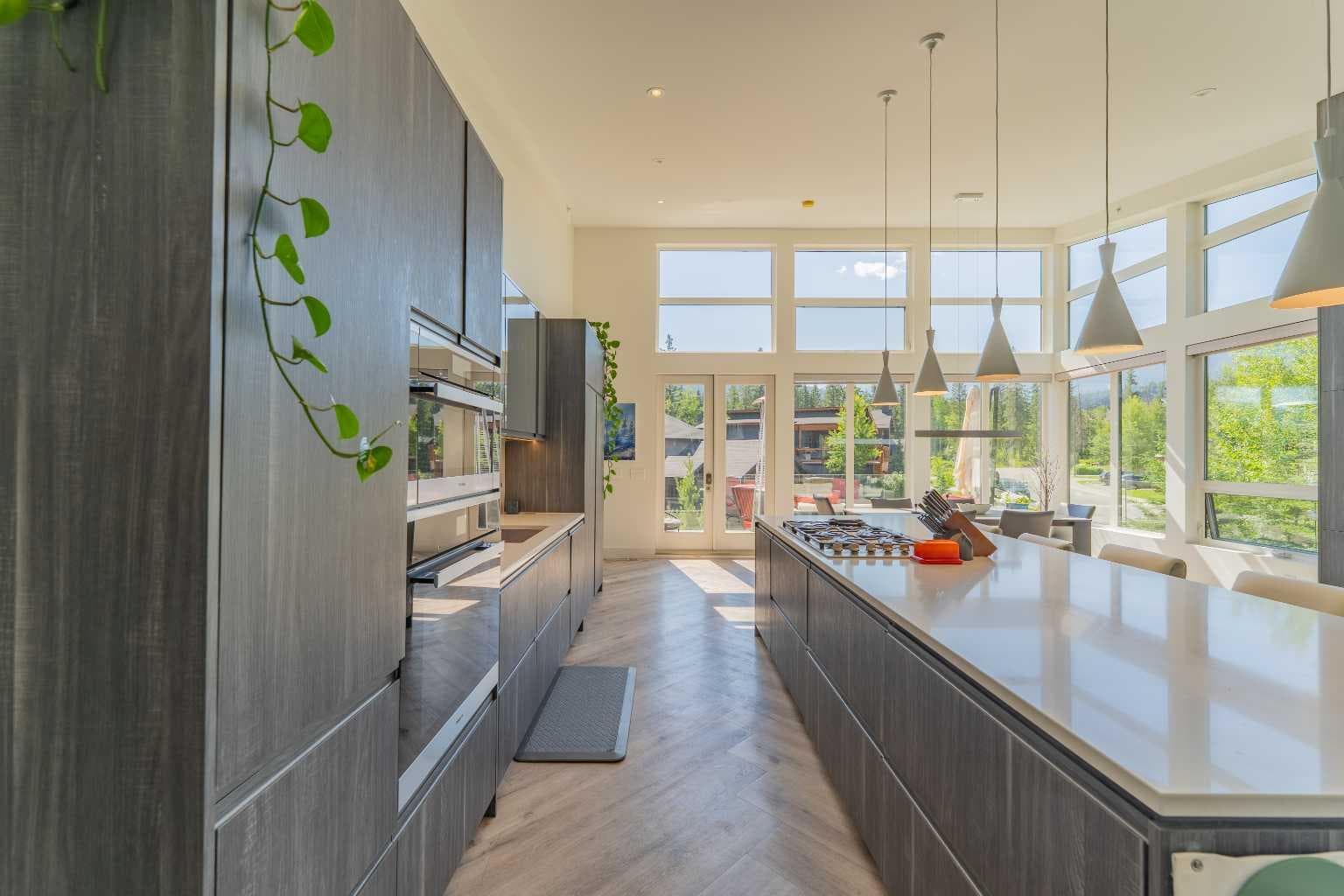 132 River's Bend Way 