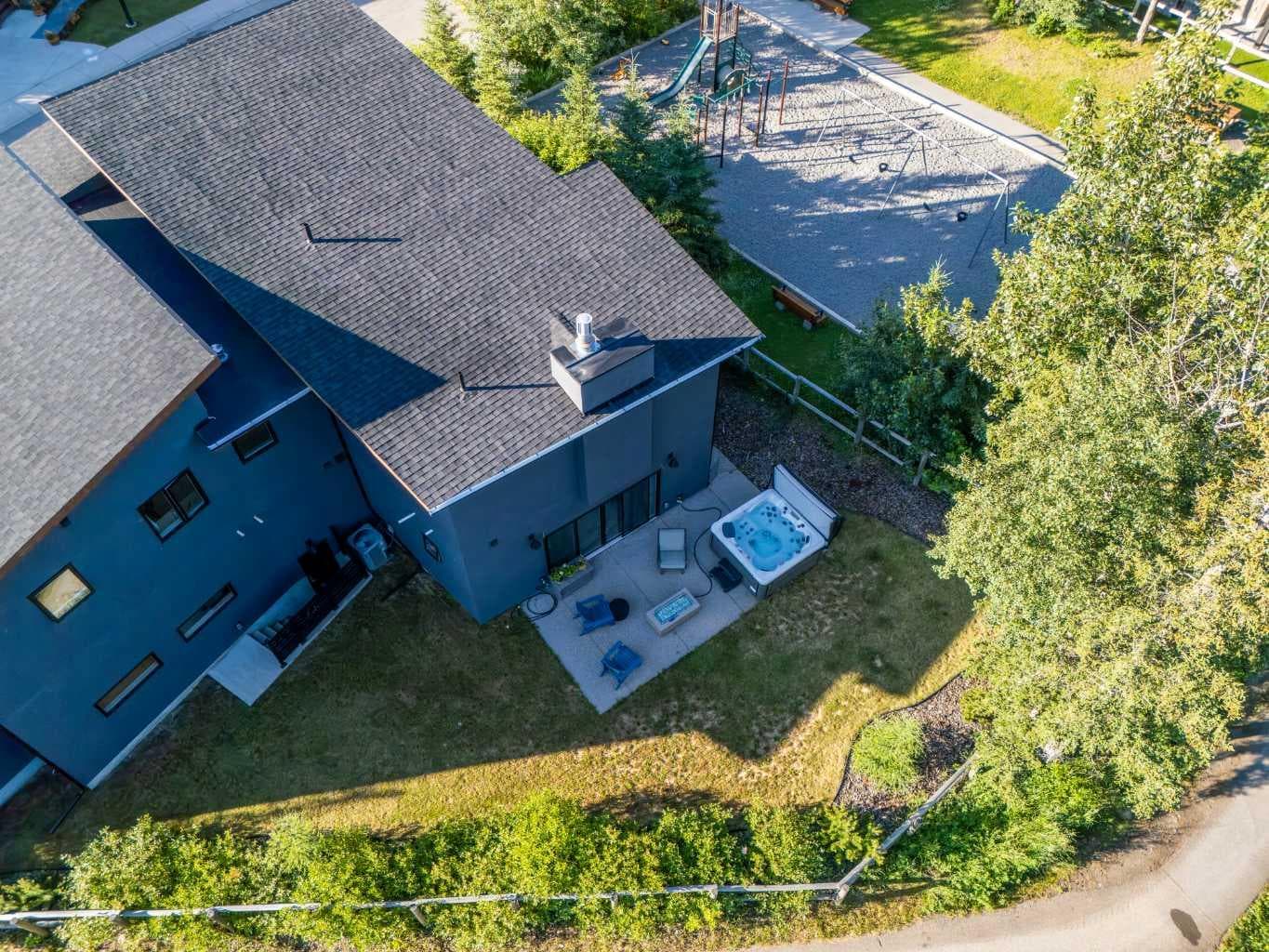 132 River's Bend Way 