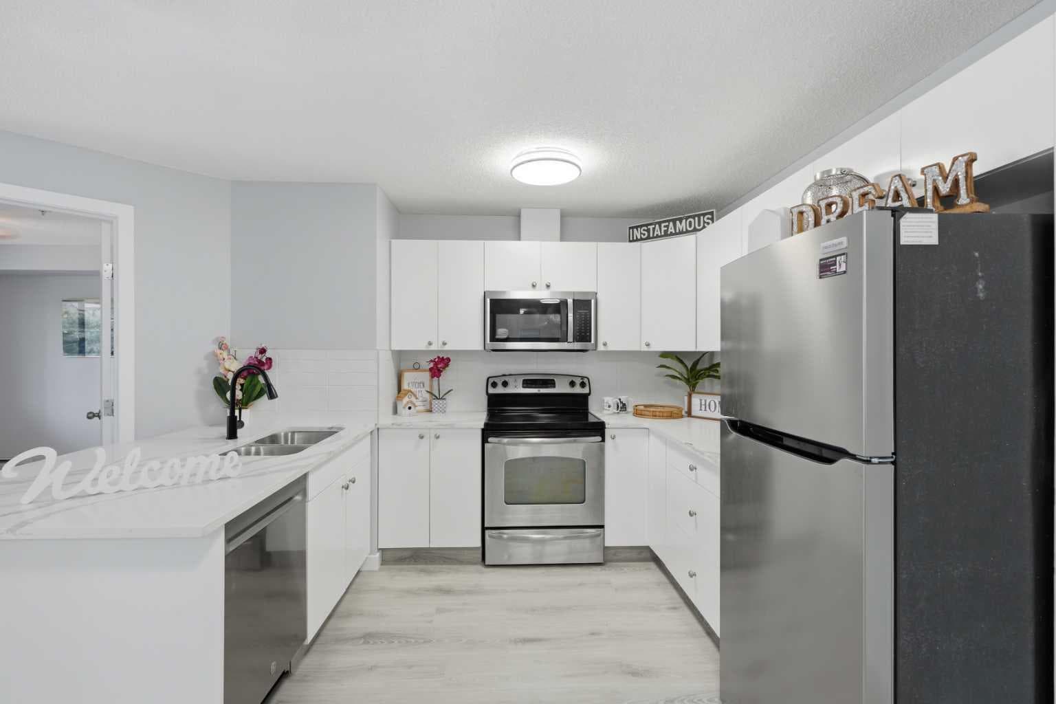 5205, 16969 24 Street SW