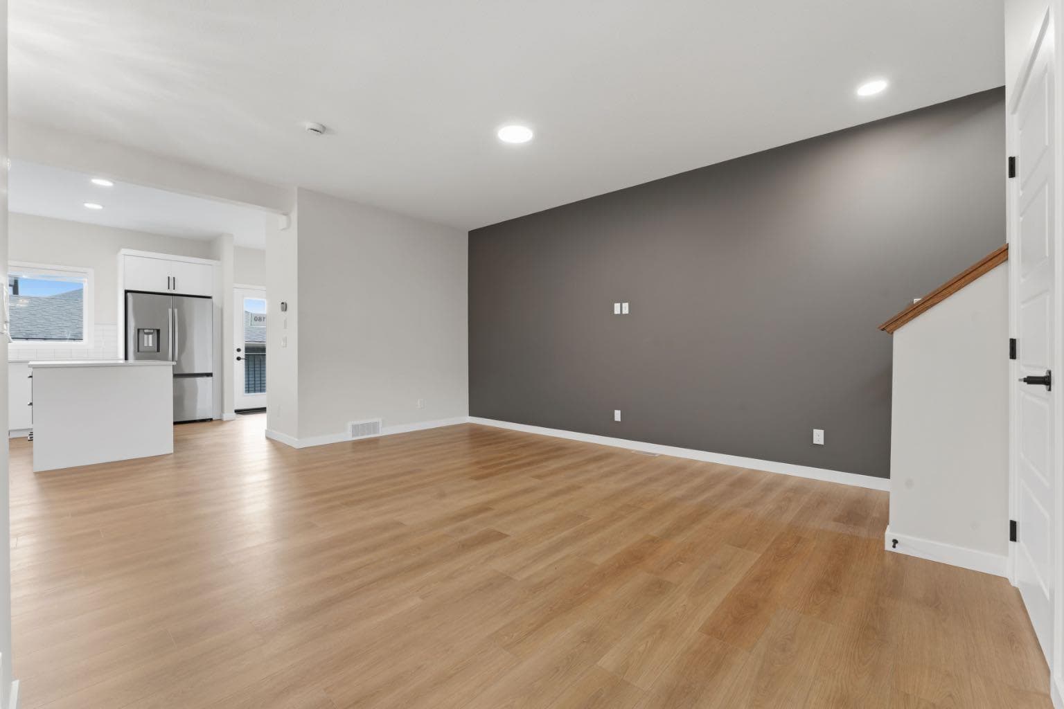 180 Lawson Lane SE