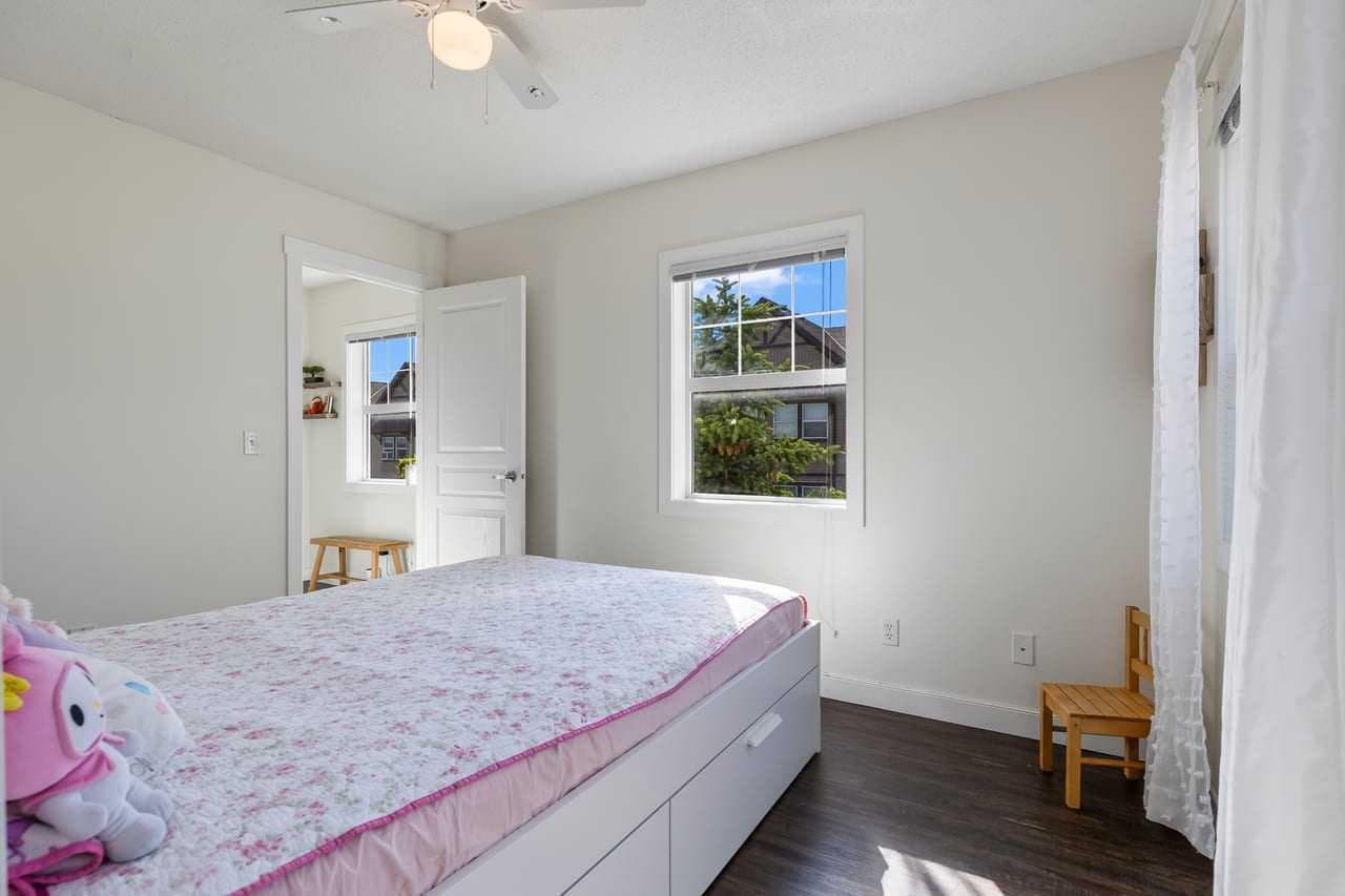 56, 28 Heritage Drive 