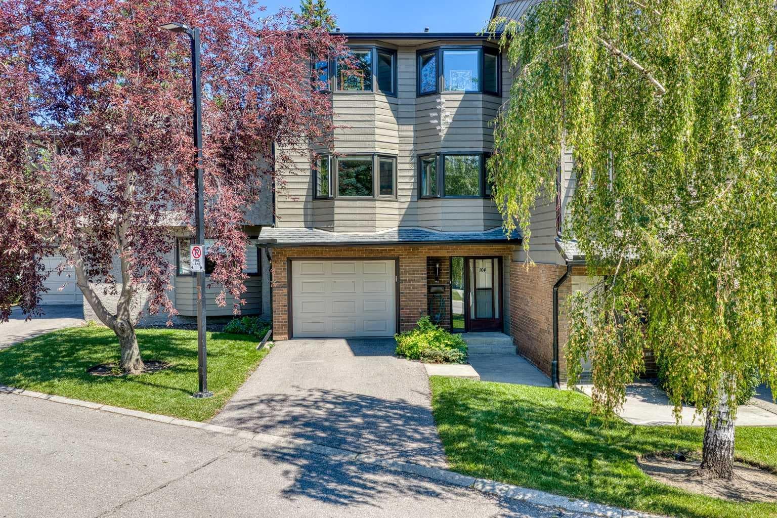 104, 23 Glamis Drive SW