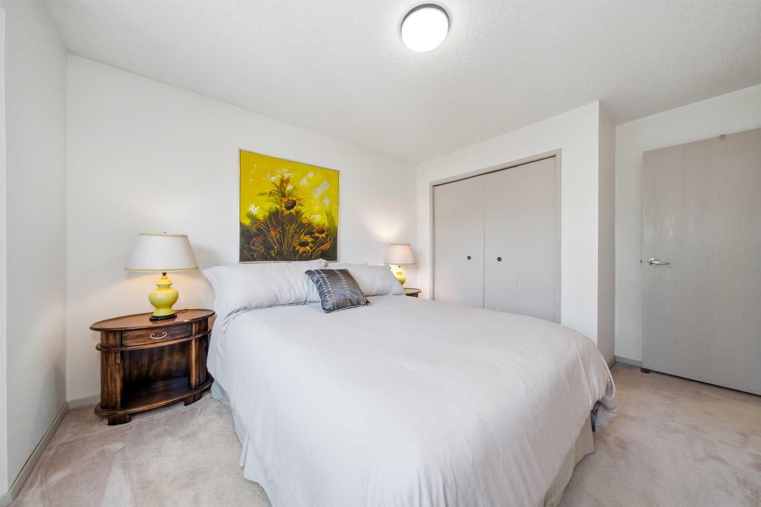 104, 23 Glamis Drive SW