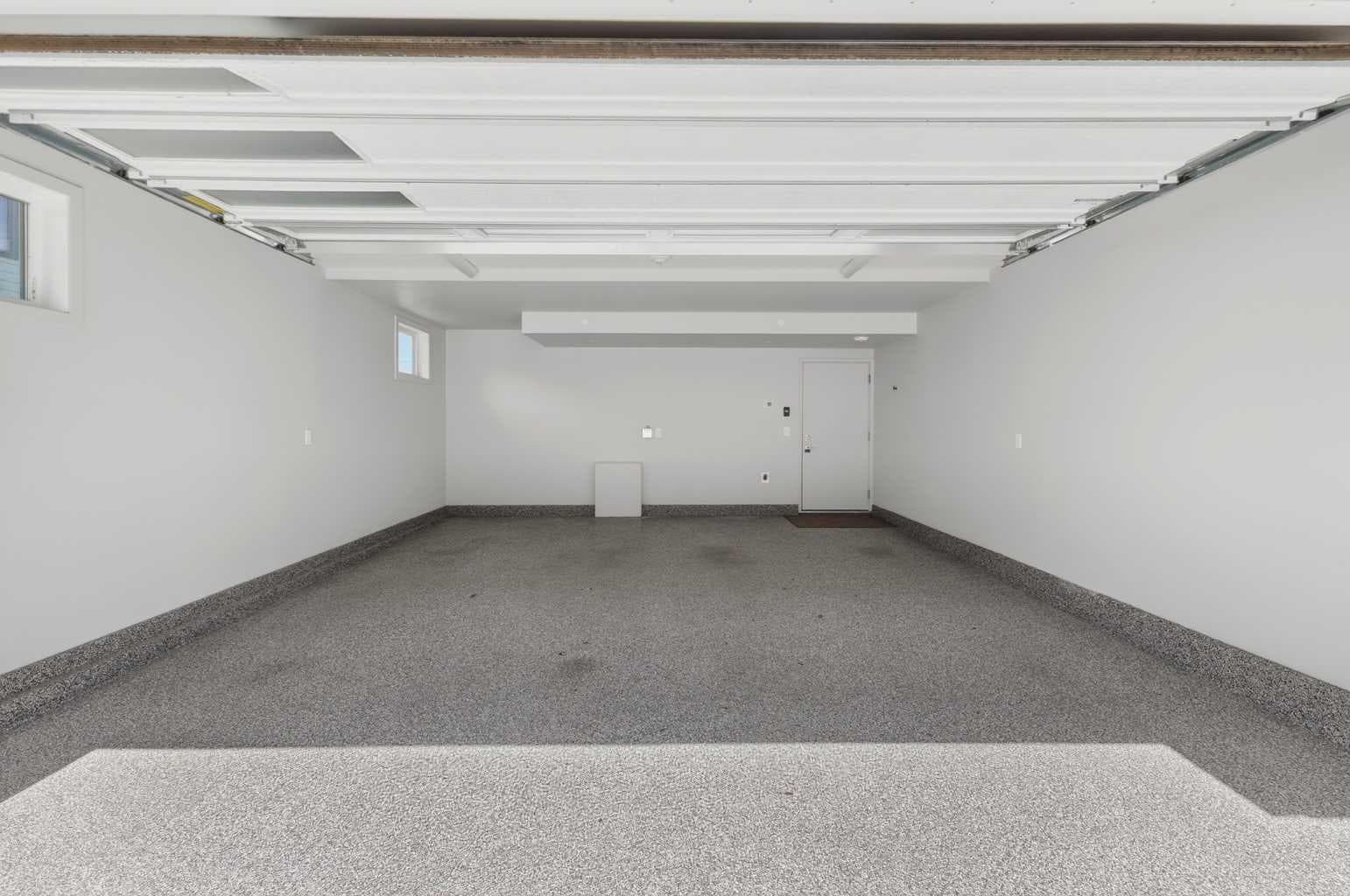 101, 23 Mahogany Circle SE
