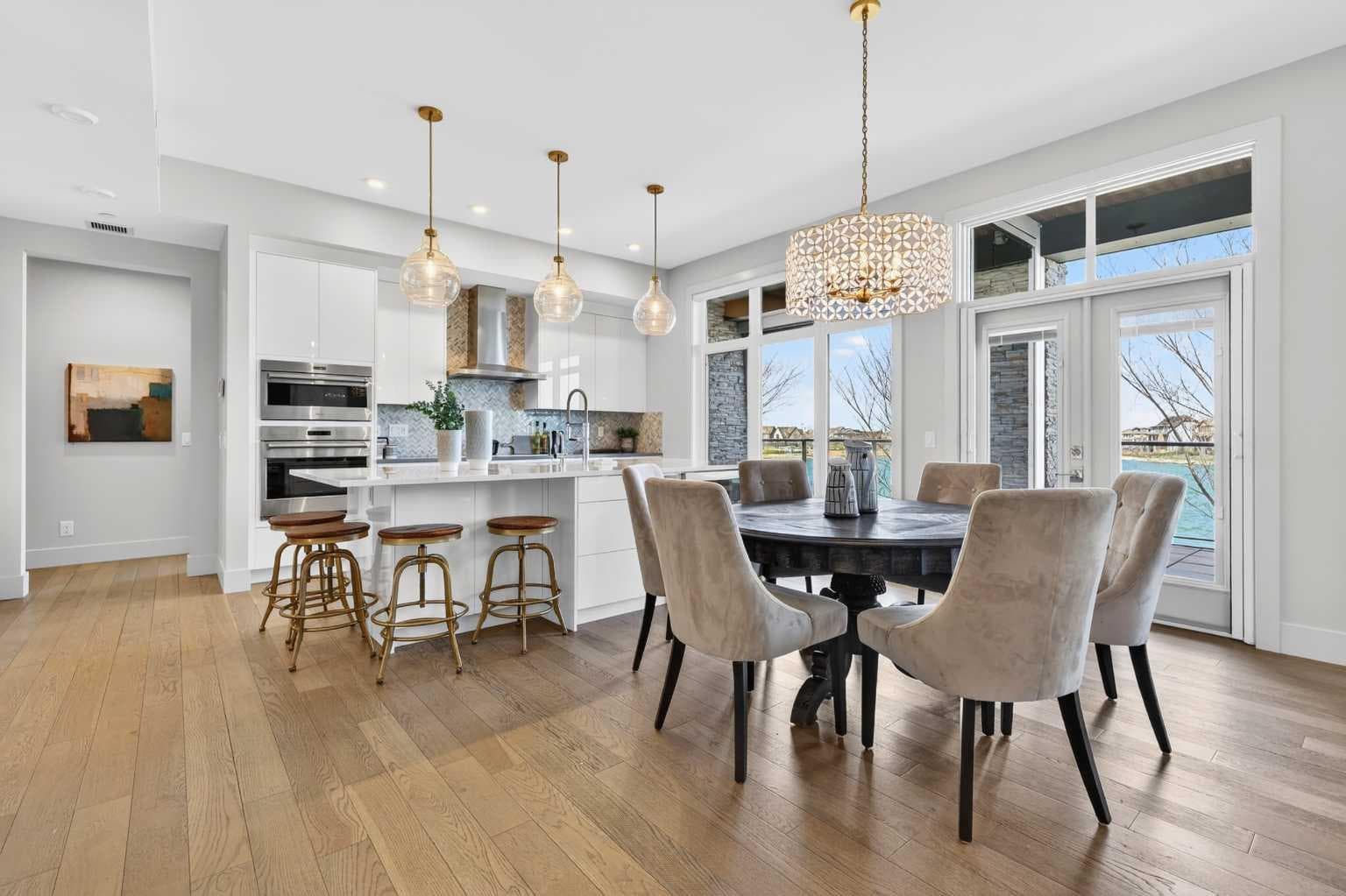 101, 23 Mahogany Circle SE
