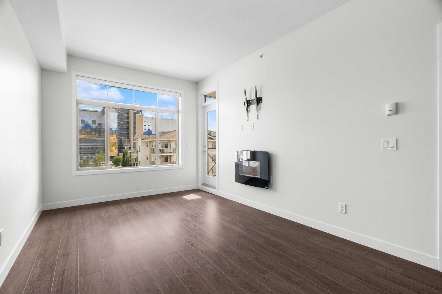 411, 28 Auburn Bay Link SE