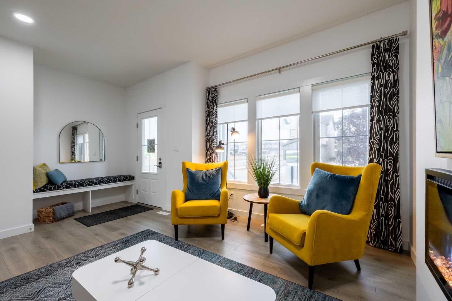629 Savanna Drive NE