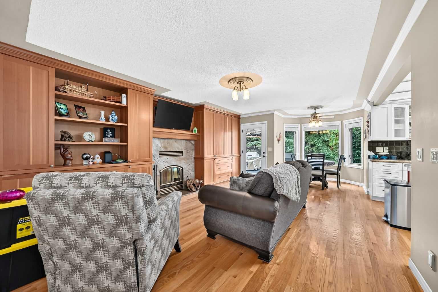 777 EAST LAKEVIEW Road 