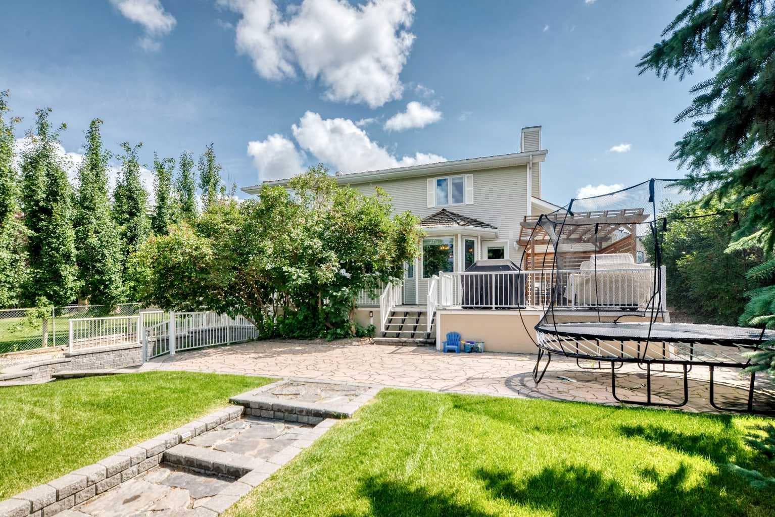 777 EAST LAKEVIEW Road 