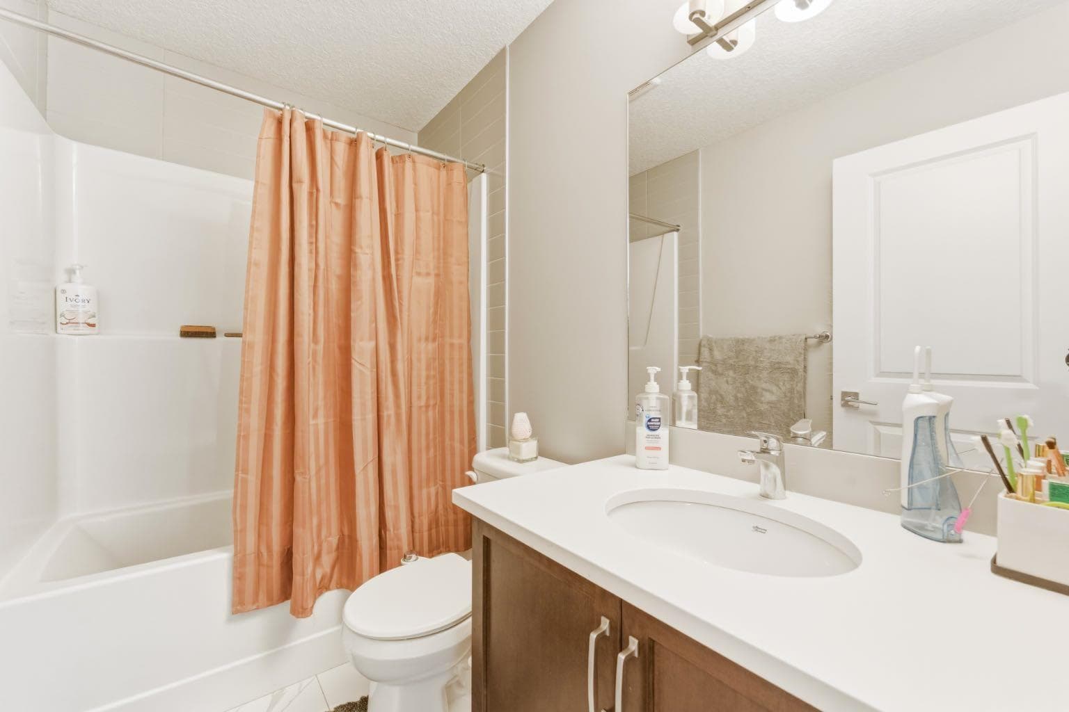 14 Belvedere Point SE