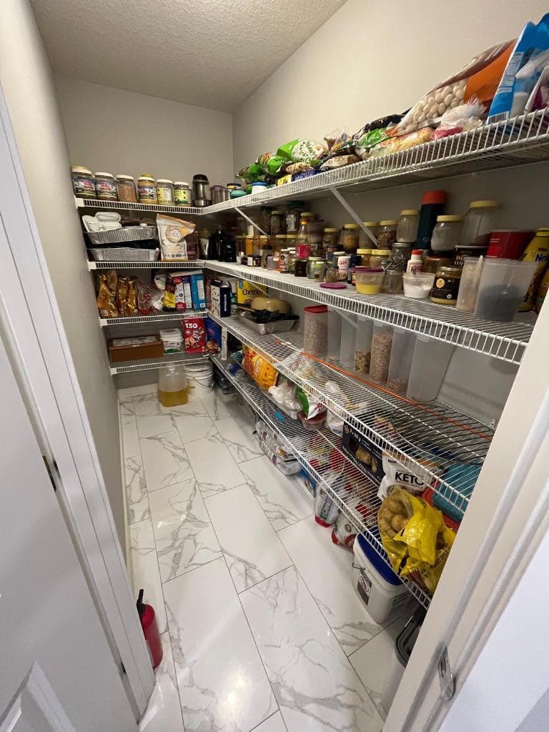 14 Belvedere Point SE