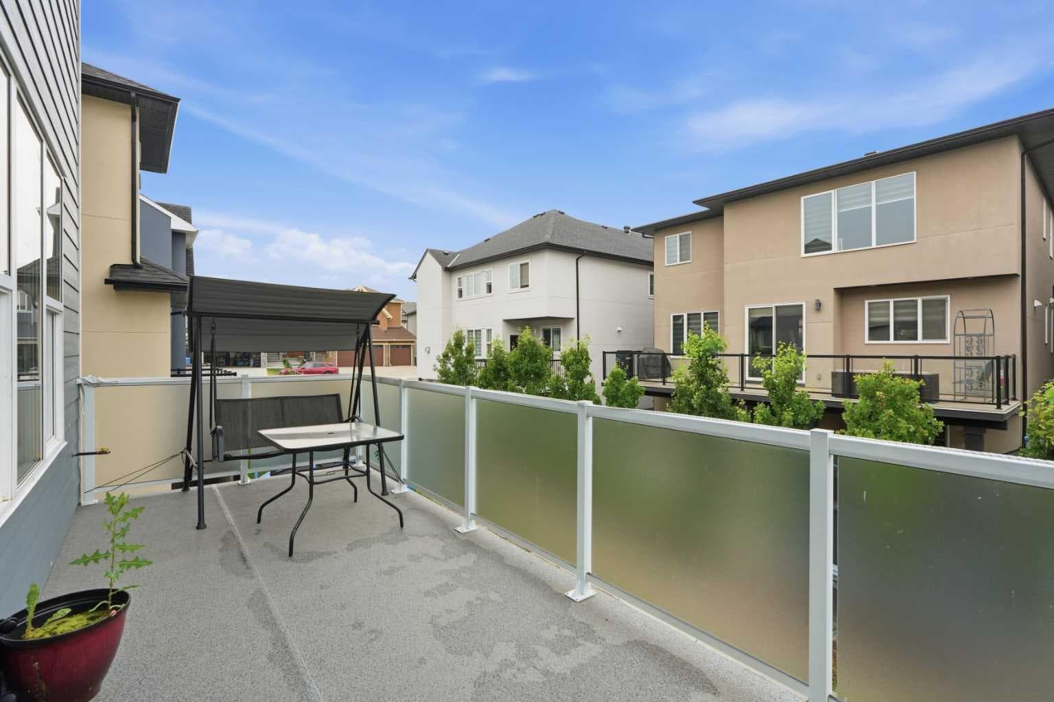 111 Kinniburgh Place 