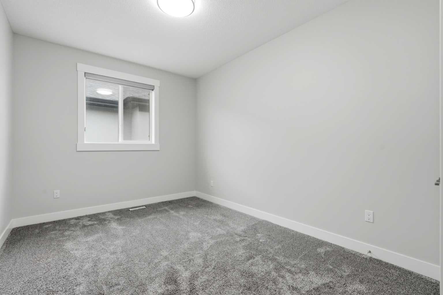 111 Kinniburgh Place 