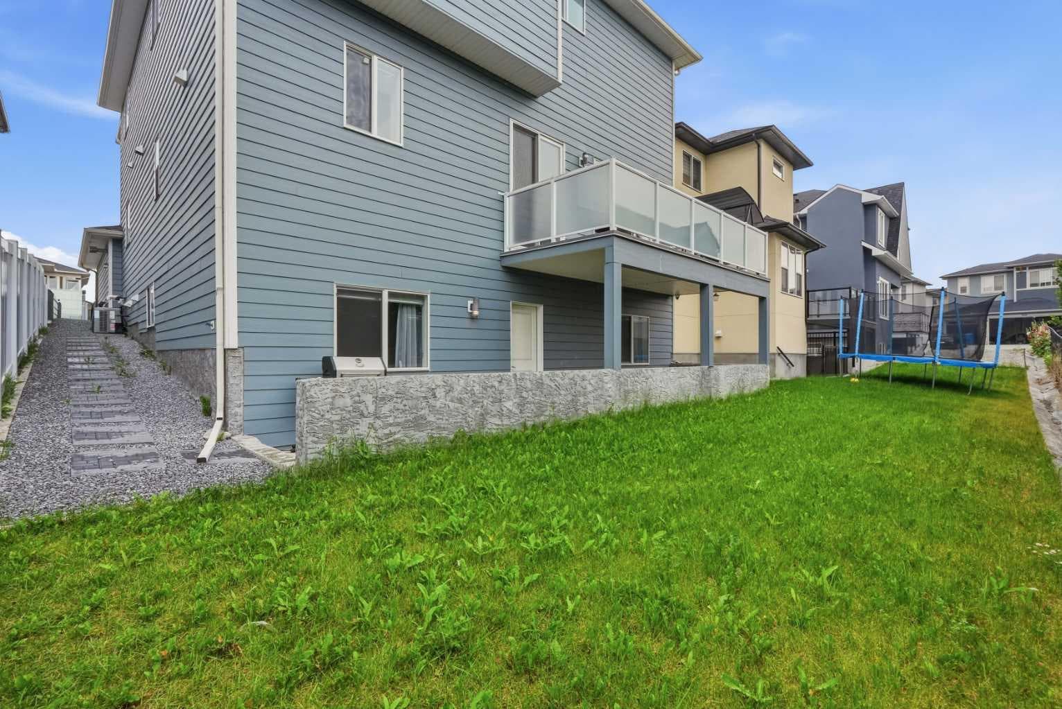 111 Kinniburgh Place 