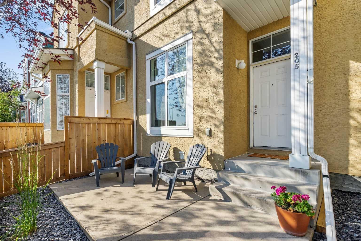 205 Mckenzie Towne Gate SE