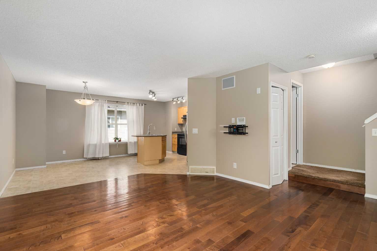 205 Mckenzie Towne Gate SE