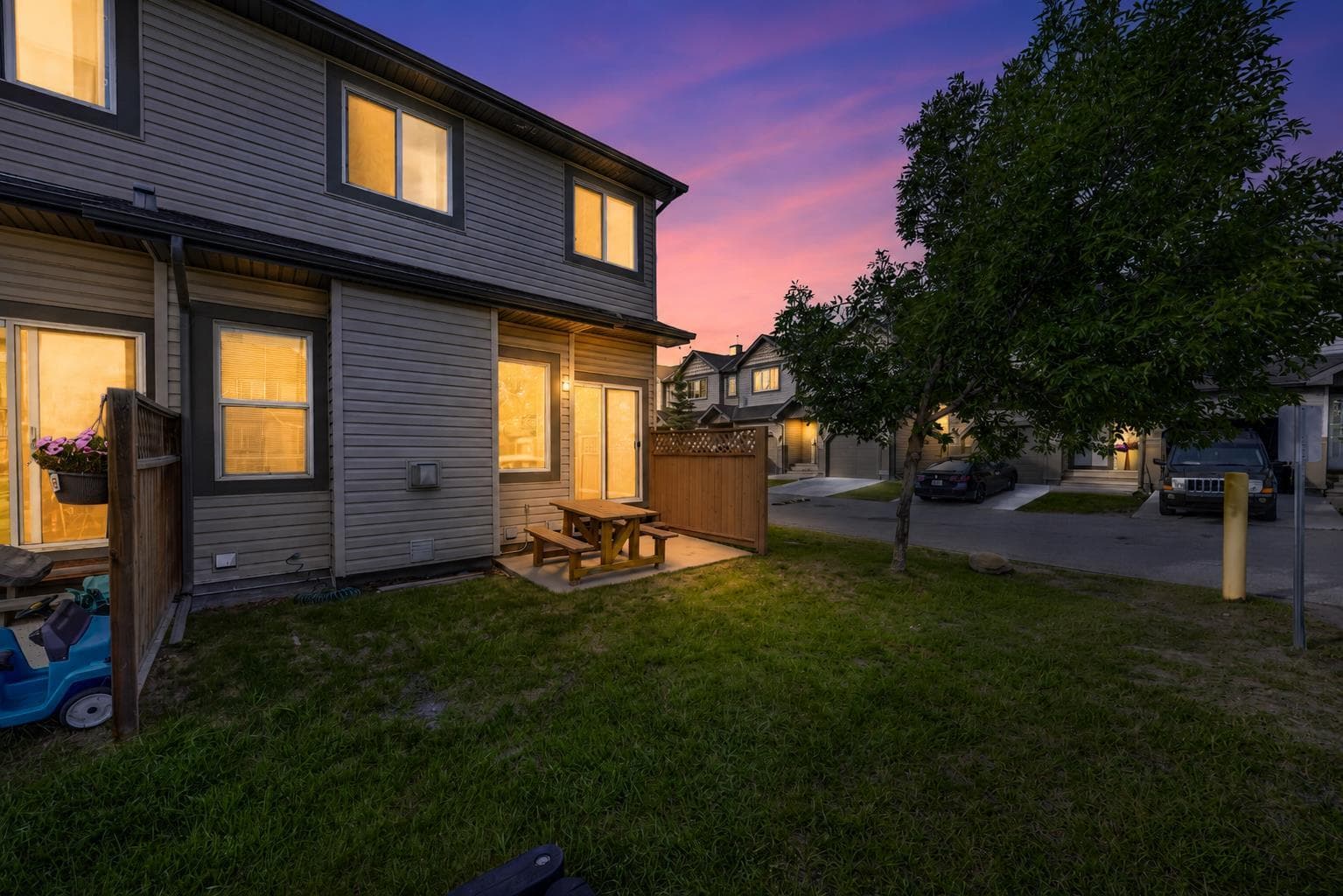 207, 620 Luxstone Landing SW