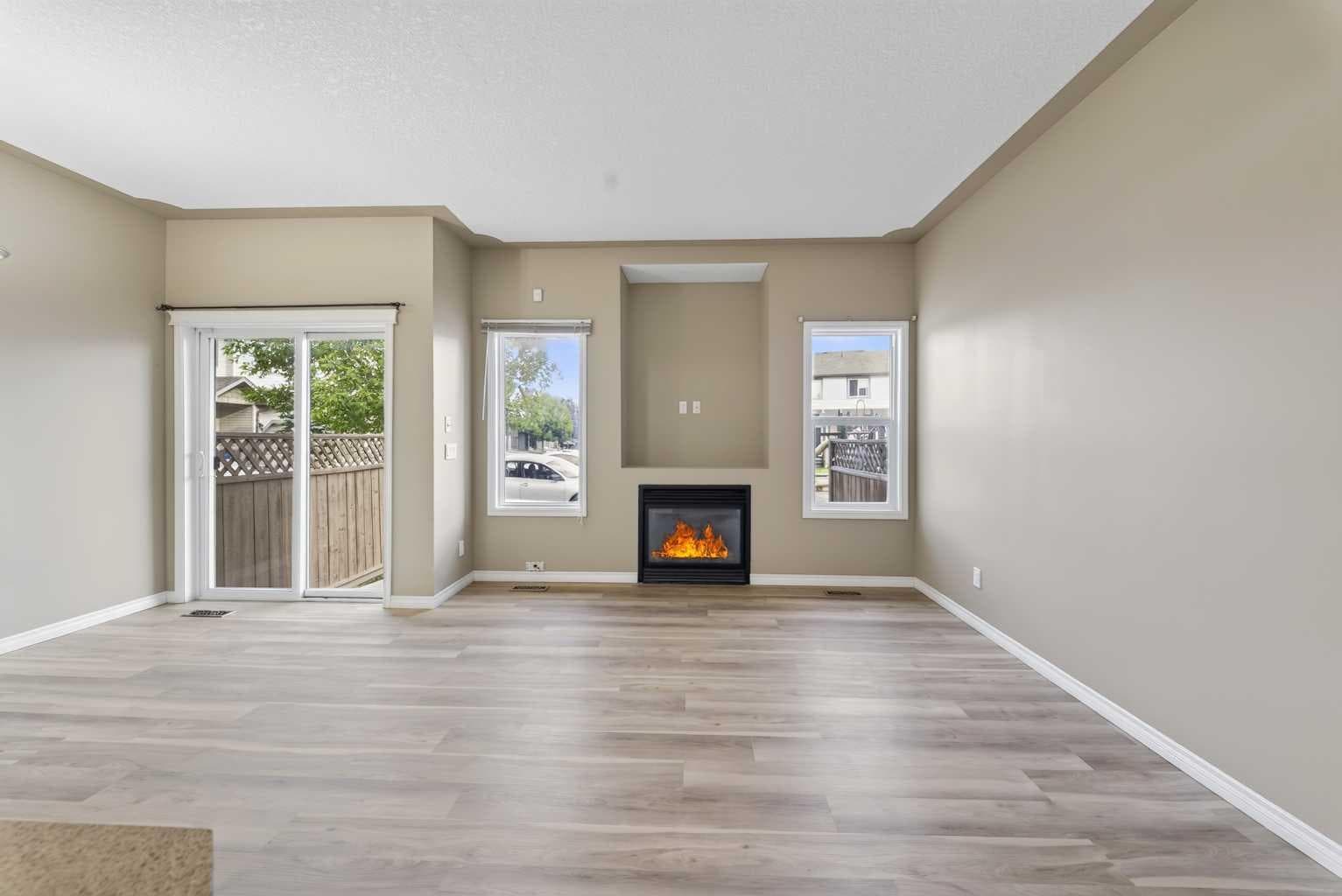 207, 620 Luxstone Landing SW