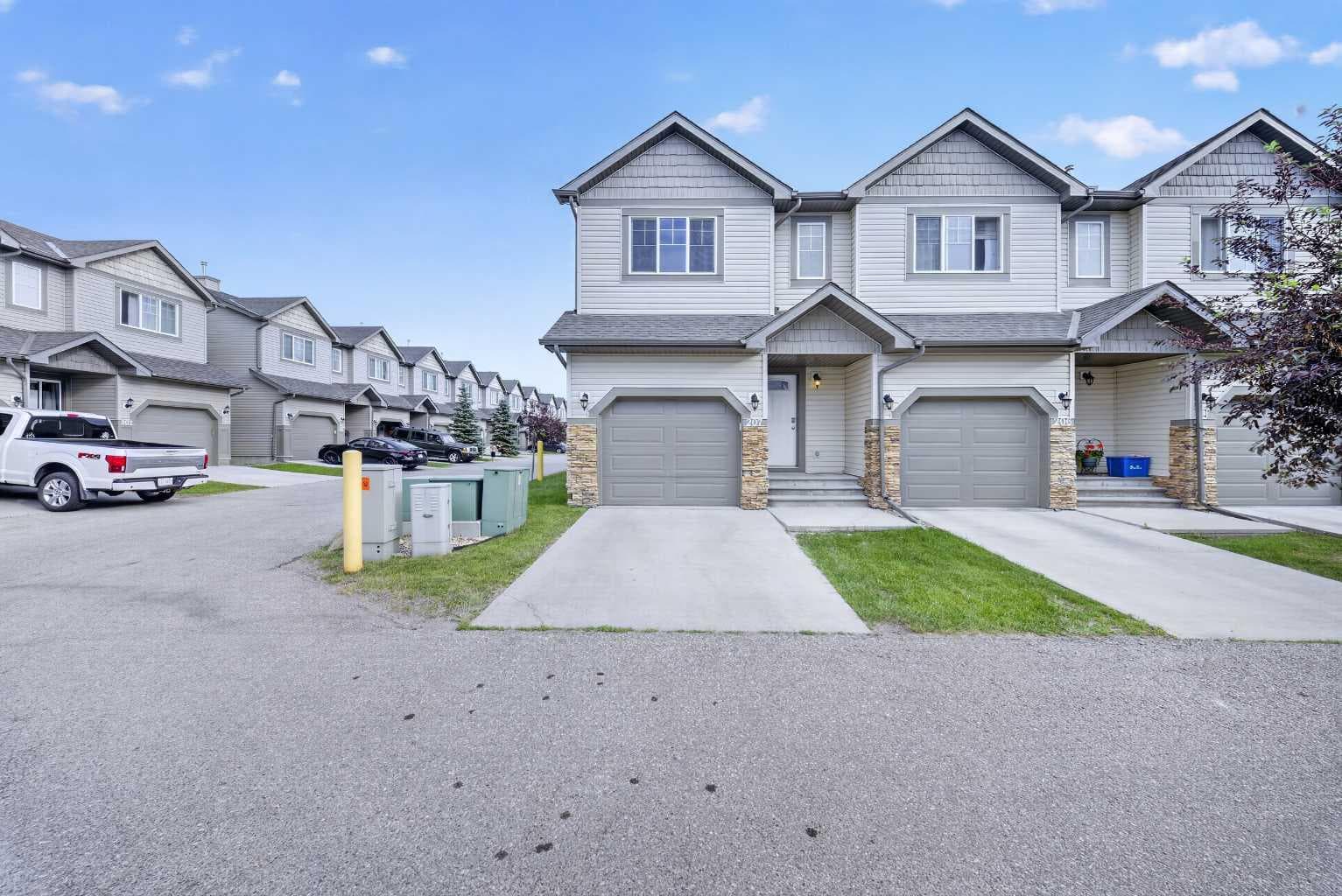 207, 620 Luxstone Landing SW