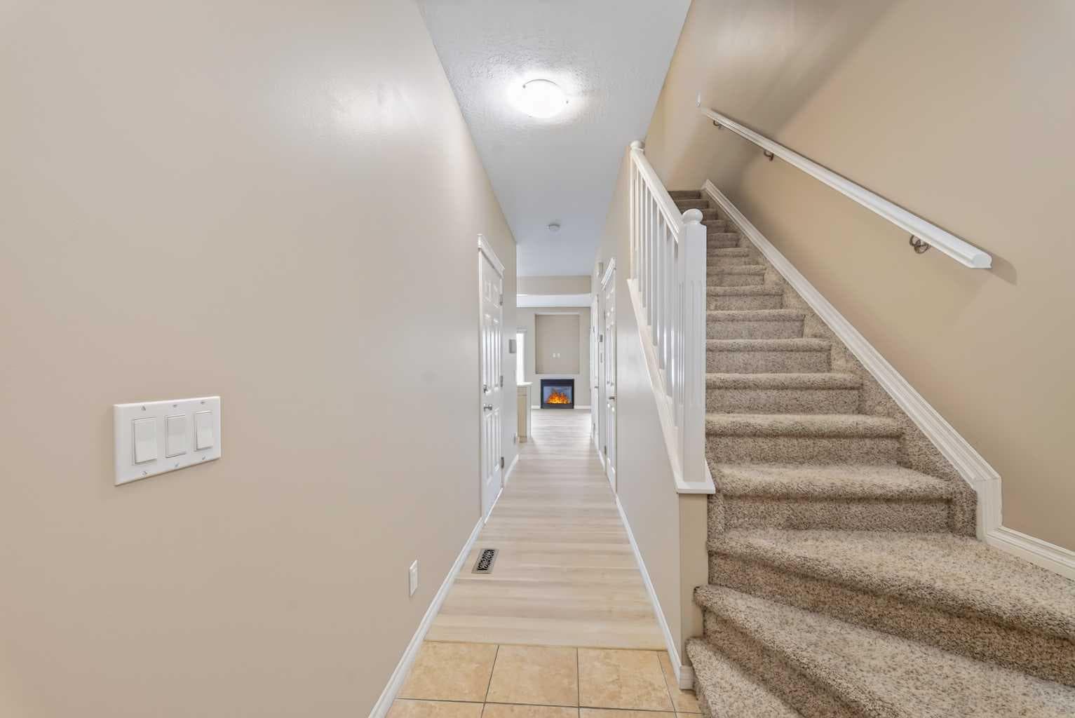207, 620 Luxstone Landing SW