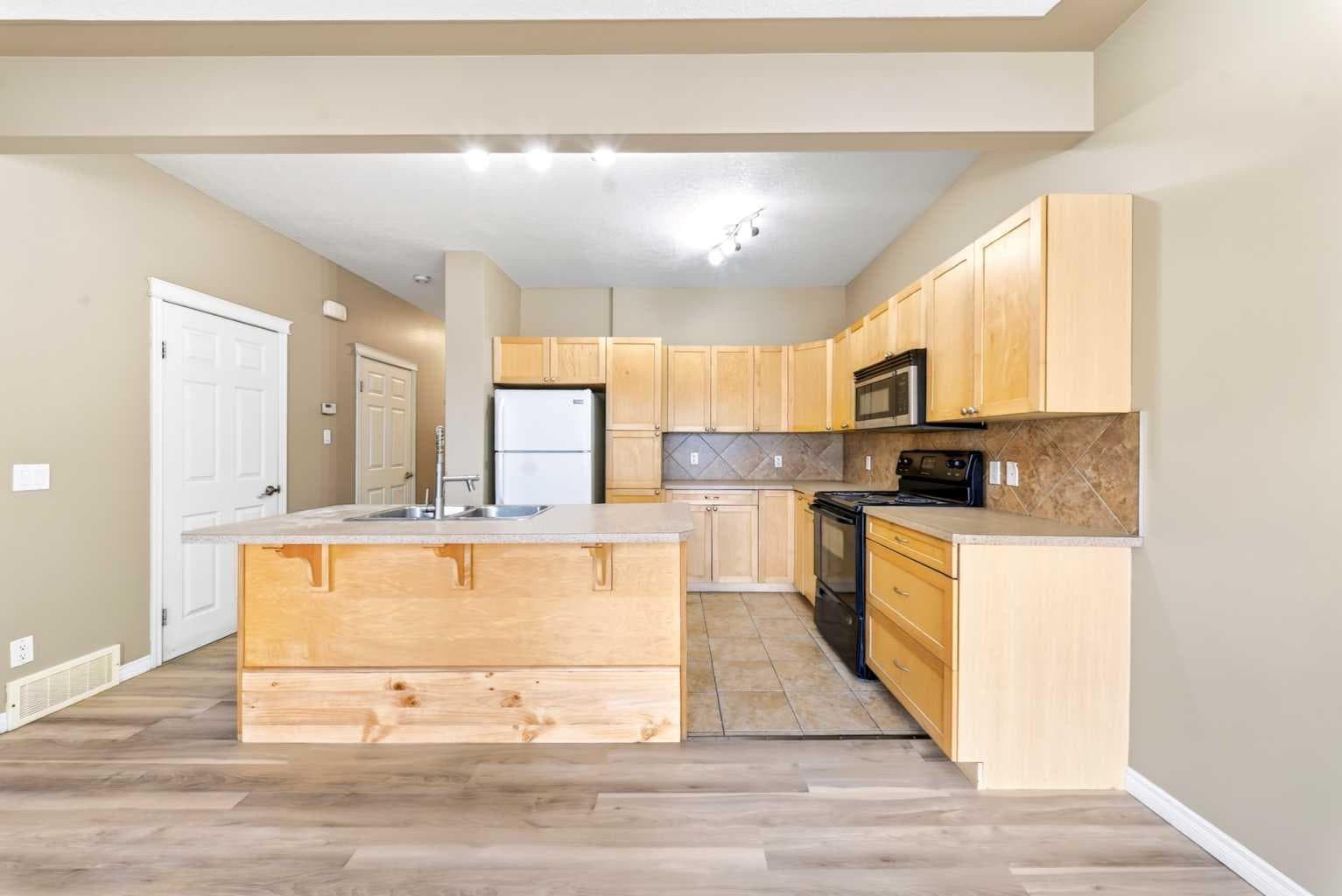 207, 620 Luxstone Landing SW