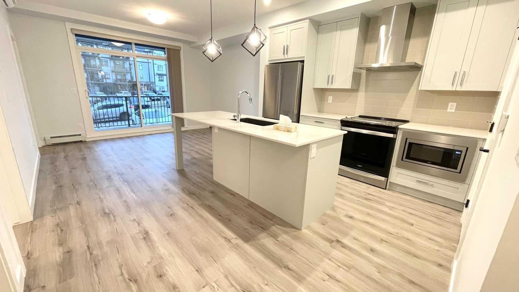 115, 40 Sage Hill  NW