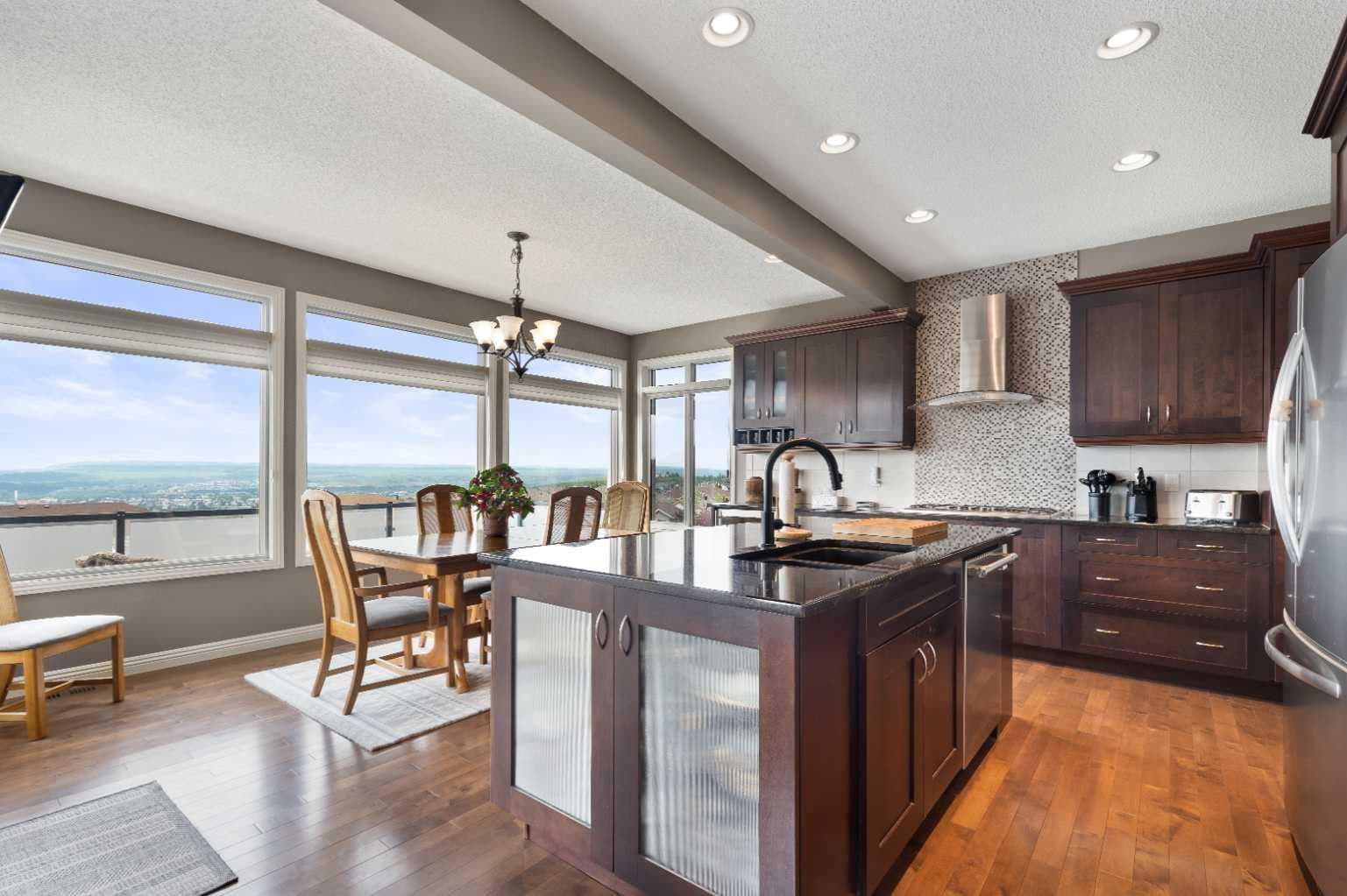 159 Sunset View 