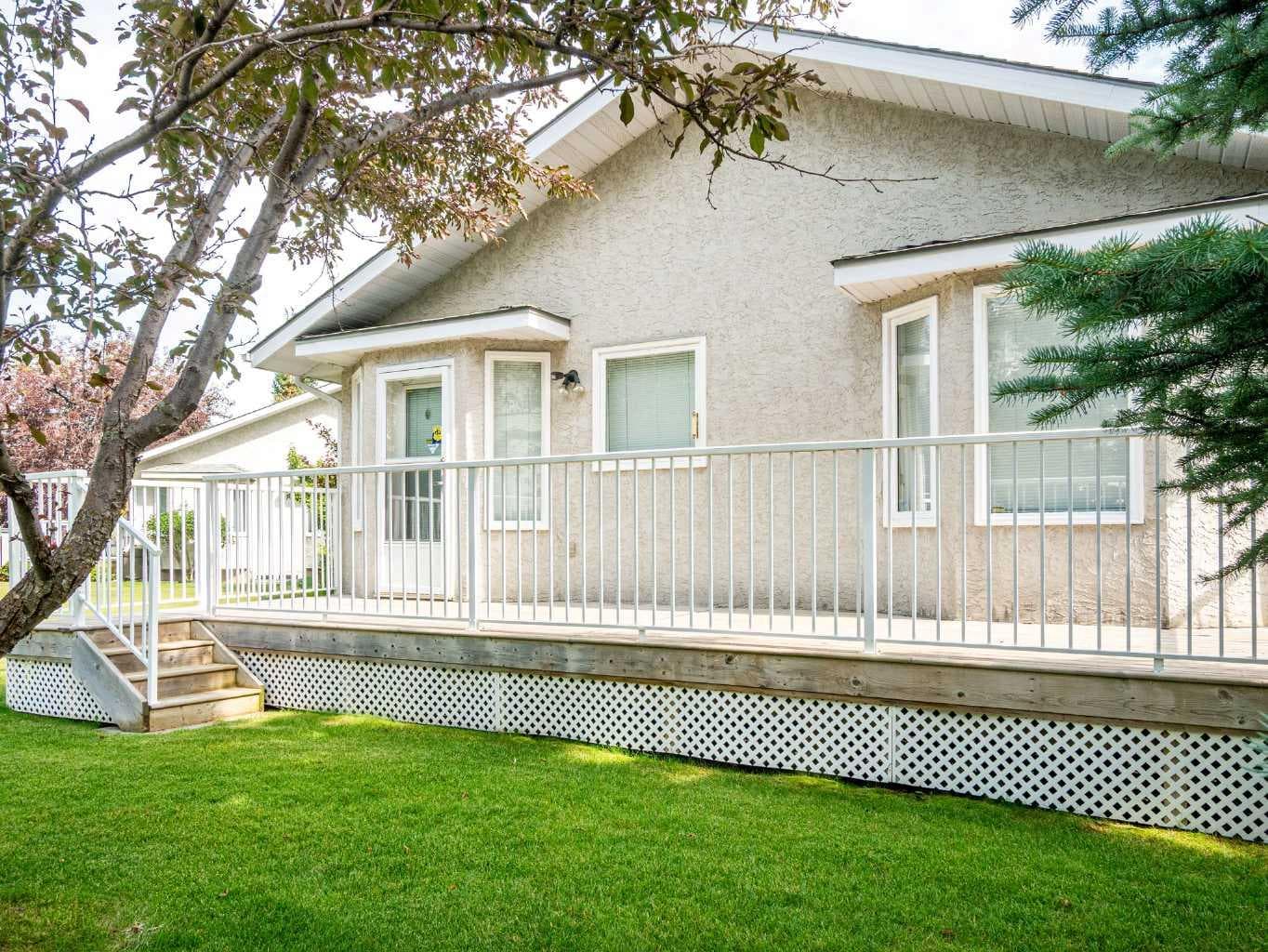 277 Arbour Cliff Close NW