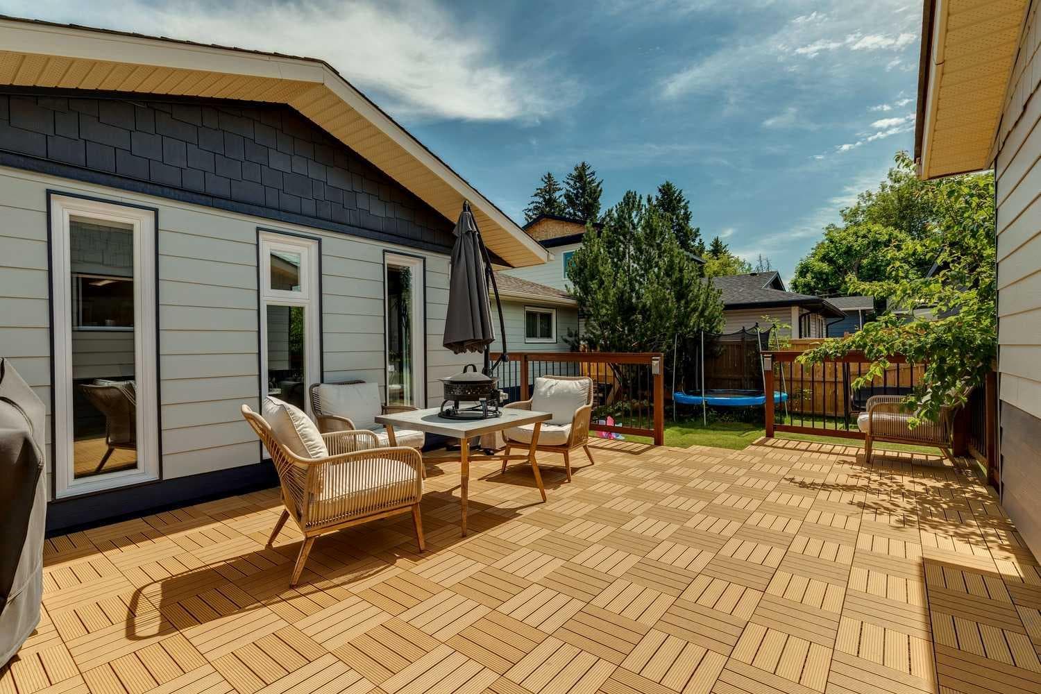 241 Allan Crescent SE