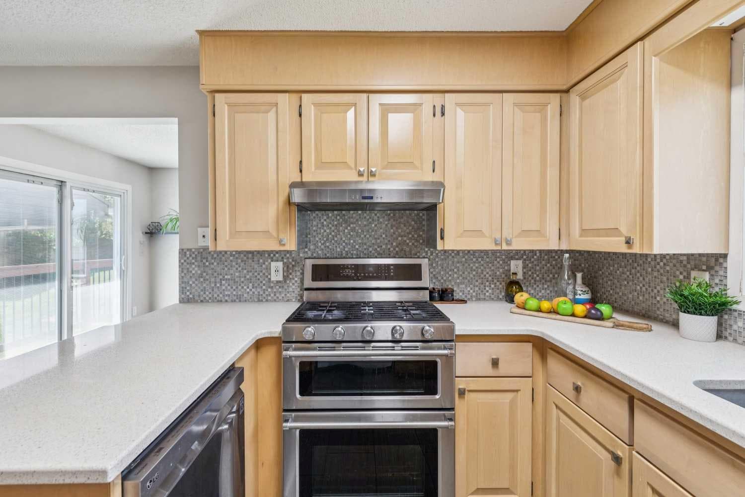 241 Allan Crescent SE