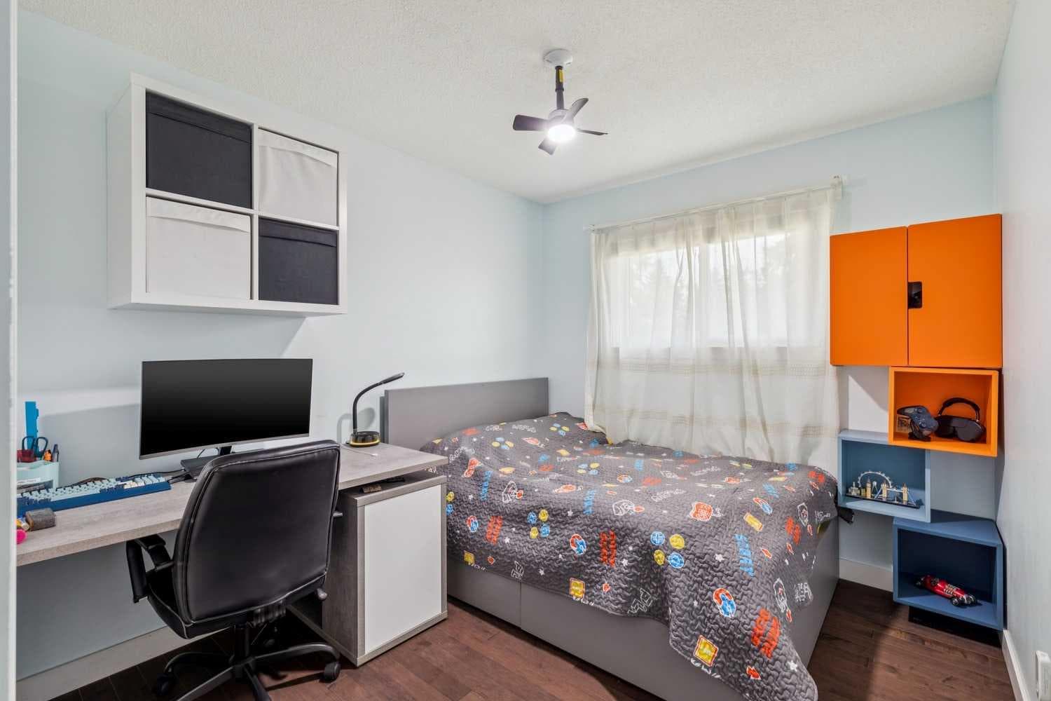 241 Allan Crescent SE