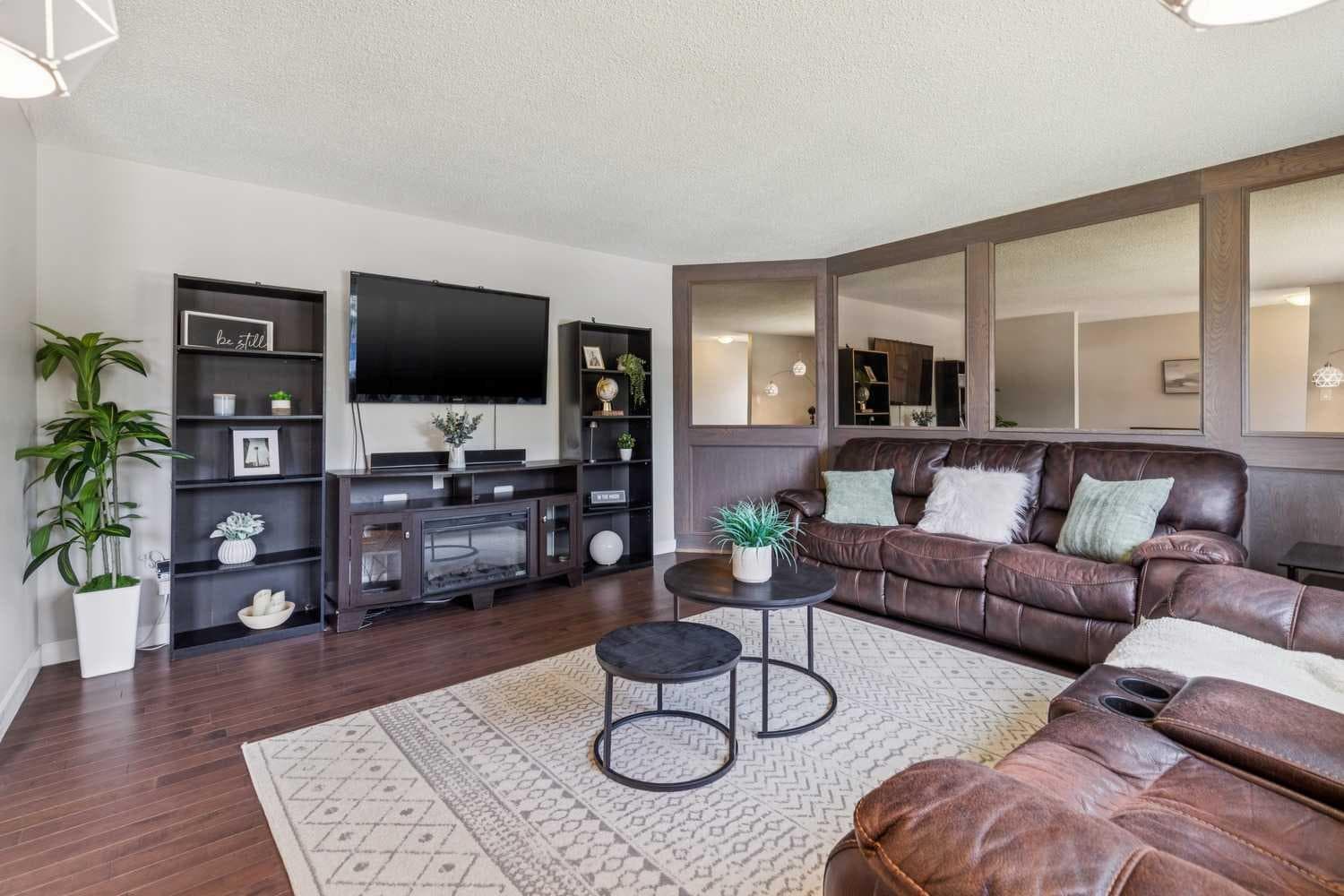 241 Allan Crescent SE