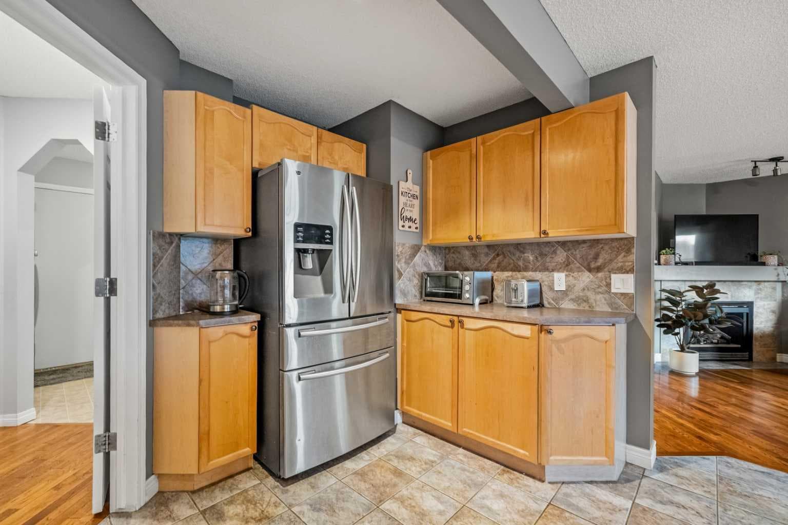 163 West Lakeview Passage 