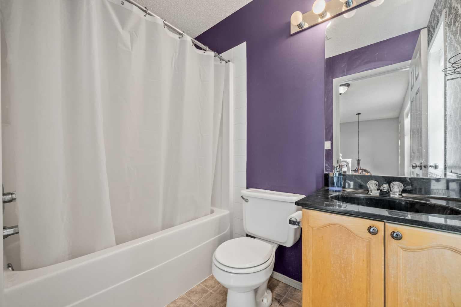 163 West Lakeview Passage 