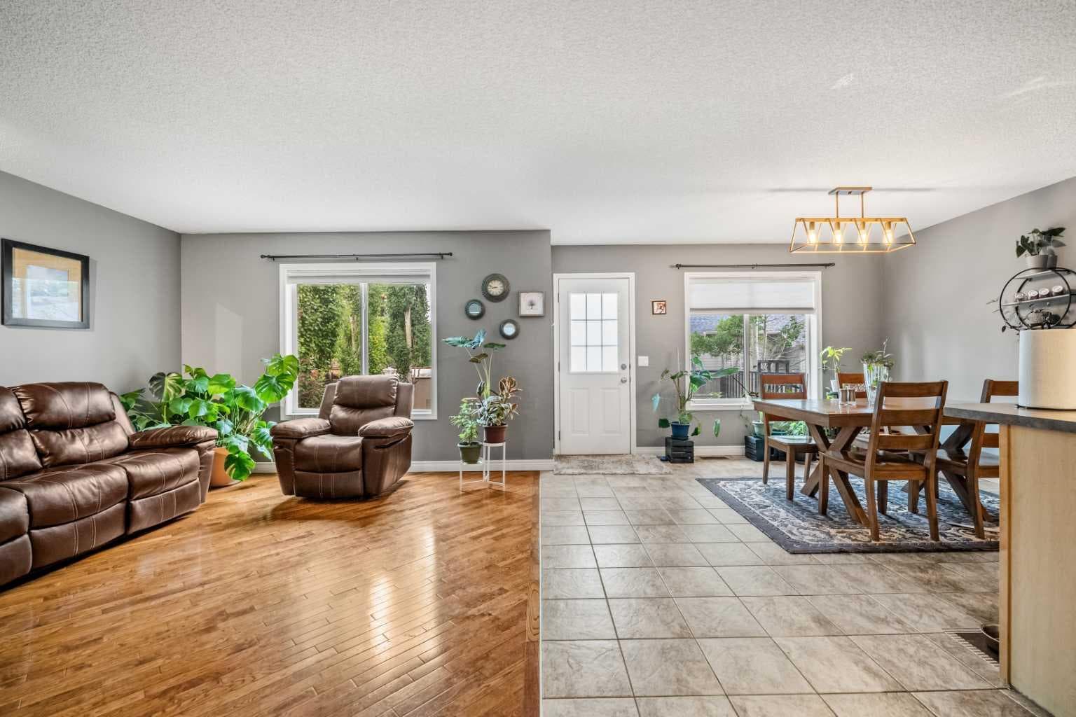 163 West Lakeview Passage 