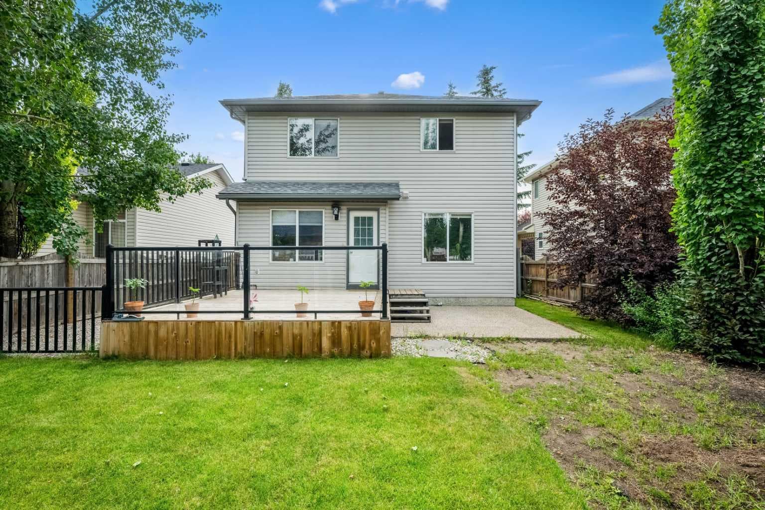 163 West Lakeview Passage 