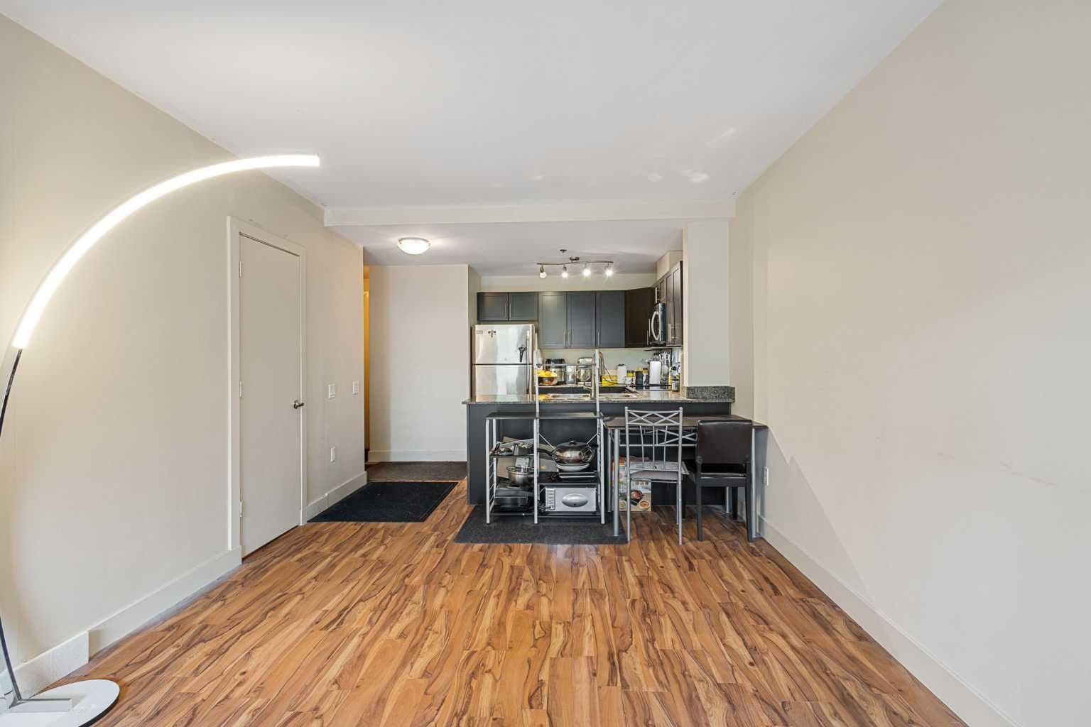221, 955 MCPHERSON Road NE